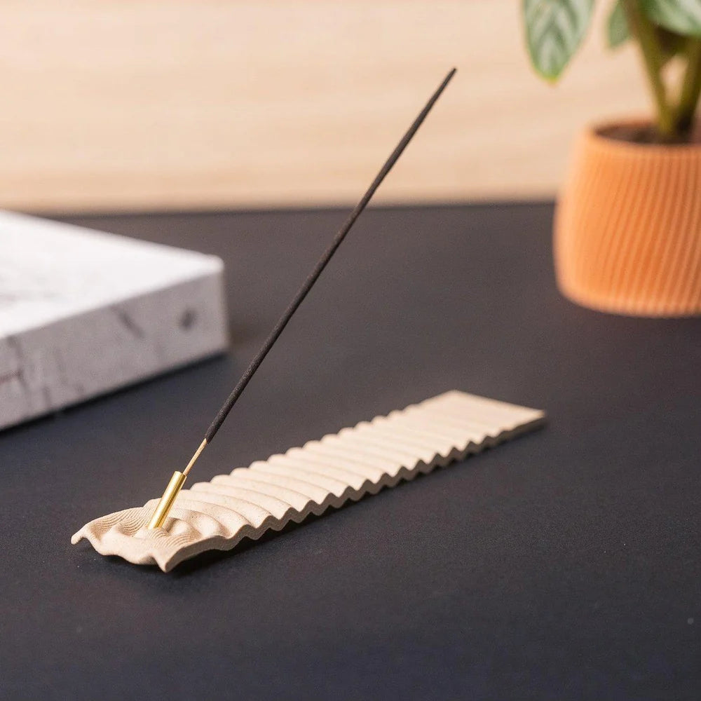 PORTAINCENSO MINIMALISTA IN LEGNO RICICLATO E MATERIALE A BASE DI AMIDO DI MAIS